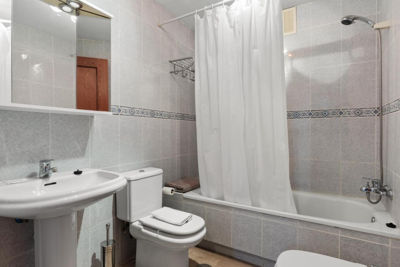 Marysol Beachclose Apartment With Pool By Costarentals - Ref 200 Беналмадена Екстериор снимка